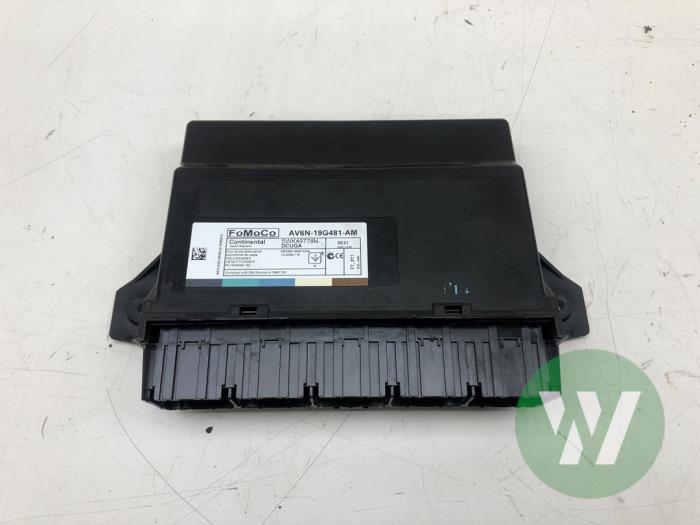 Gebruikte Computer Body Control Ford Kuga II (DM2) 2.0 TDCi 16V 150 4x4 Prijs € 40,95 Margeregeling aangeboden door Wessel Parts & Service B.V.