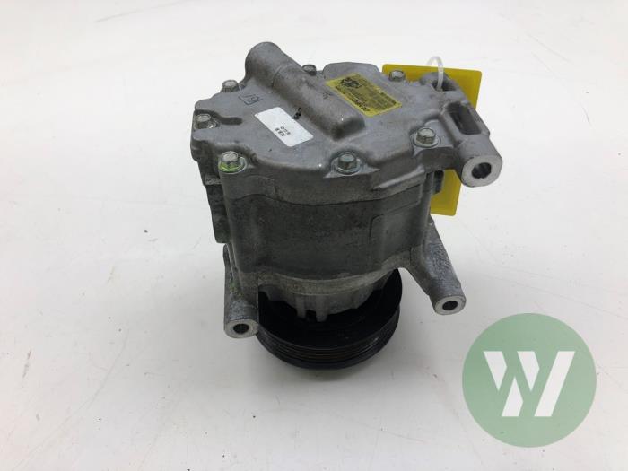 Gebruikte Aircopomp Fiat 500 Abarth Prijs € 51,45 Margeregeling aangeboden door Wessel Parts & Service B.V.