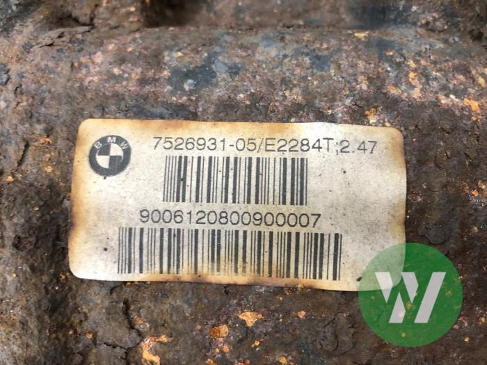 Gebruikte Cardanklok achter BMW 5 serie (E60) 530d 24V Prijs € 261,45 Margeregeling aangeboden door Wessel Parts & Service B.V.