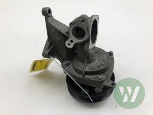 Gebruikte Waterpomp Chevrolet Camaro 2.0 Turbo 16V Prijs € 125,00 Margeregeling aangeboden door Wessel Parts & Service B.V.