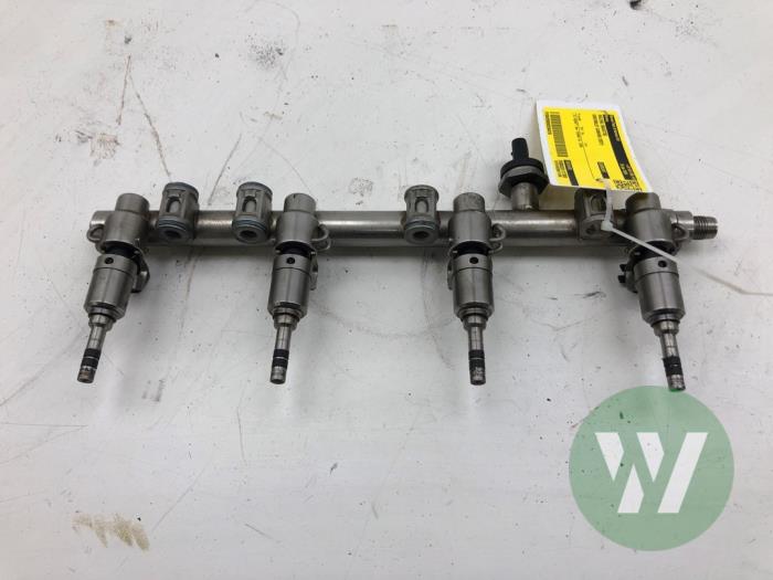 Gebruikte Injector brug Chevrolet Camaro 2.0 Turbo 16V Prijs € 208,95 Margeregeling aangeboden door Wessel Parts & Service B.V.