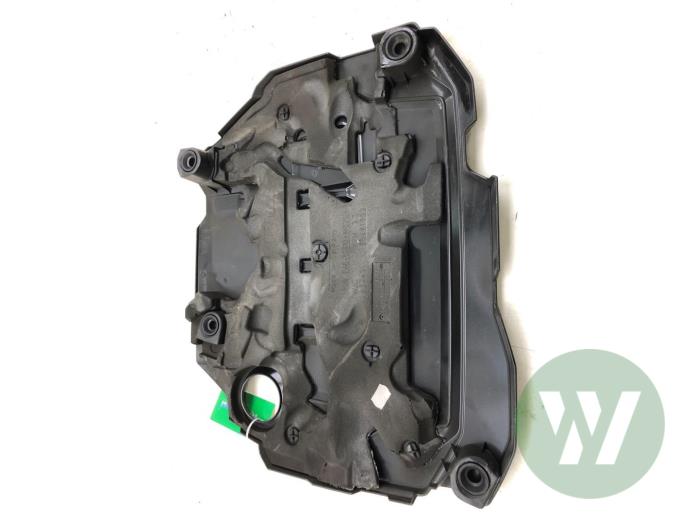 Gebruikte Afdekplaat motor Skoda Octavia Combi (NXAC) 2.0 TDI GreenTec 16V Prijs € 51,45 Margeregeling aangeboden door Wessel Parts & Service B.V.