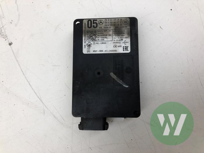 Gebruikte Radar sensor Mercedes CLA (117.3) 1.6 CLA-180 16V Prijs € 236,25 Margeregeling aangeboden door Wessel Parts & Service B.V.