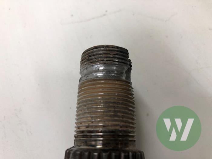 Gebruikte Aandrijfas links-voor Renault Megane E-Tech (RCB) 60 kWh Prijs op aanvraag aangeboden door Wessel Parts & Service B.V.