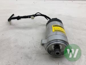 Gebruikte Servo Elektrisch Ford Explorer (CX740) Extended Range AWD 79 kWh Prijs € 399,00 Margeregeling aangeboden door Wessel Parts & Service B.V.