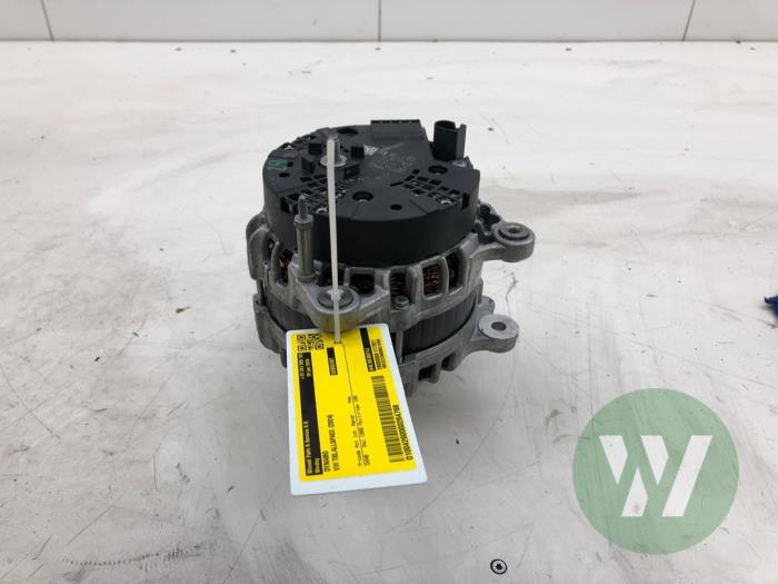 Gebruikte Dynamo Volkswagen Tiguan Allspace (BW2) 2.0 TDI 16V 4Motion Prijs € 156,45 Margeregeling aangeboden door Wessel Parts & Service B.V.