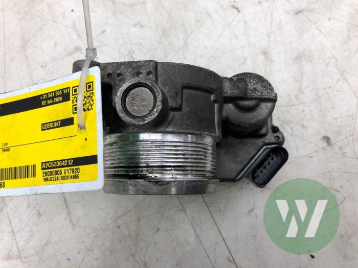 Gebruikte Gasklephuis Audi Q7 (4LB) 3.0 TDI V6 24V Prijs € 51,45 Margeregeling aangeboden door Wessel Parts & Service B.V.