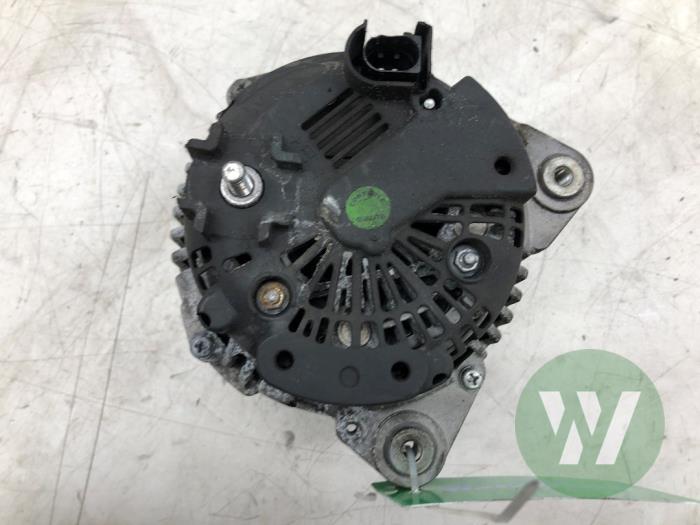 Gebruikte Dynamo Audi Q7 (4LB) 3.0 TDI V6 24V Prijs € 82,95 Margeregeling aangeboden door Wessel Parts & Service B.V.