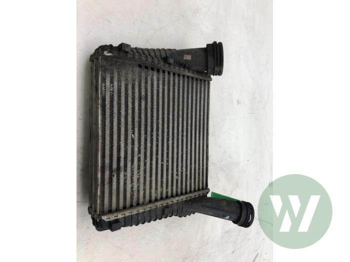 Gebruikte Intercooler Audi Q7 (4LB) 3.0 TDI V6 24V Prijs € 82,95 Margeregeling aangeboden door Wessel Parts & Service B.V.