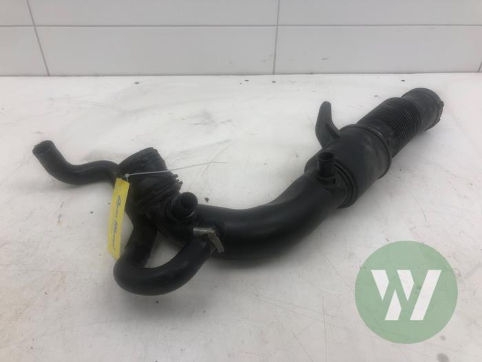 Gebruikte Turboslang Jaguar F-Pace 2.0 Turbo 16V AWD Prijs € 156,45 Margeregeling aangeboden door Wessel Parts & Service B.V.