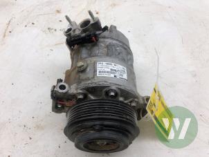 Gebruikte Aircopomp Jaguar F-Pace 2.0 Turbo 16V AWD Prijs € 49,00 Margeregeling aangeboden door Wessel Parts & Service B.V.