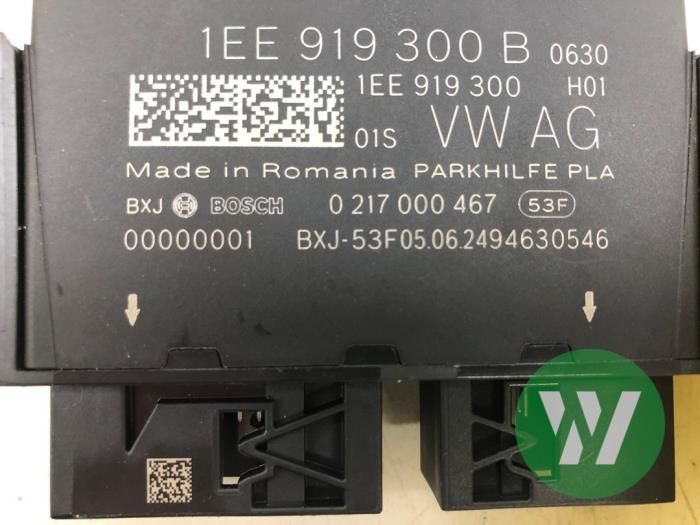 Gebruikte PDC Module Ford Explorer (CX740) Extended Range RWD 77 kWh Prijs € 93,45 Margeregeling aangeboden door Wessel Parts & Service B.V.