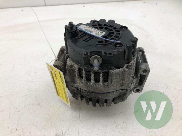 Gebruikte Dynamo Mercedes Sprinter 3,5t (906.73) 316 CDI 16V Prijs € 93,45 Margeregeling aangeboden door Wessel Parts & Service B.V.