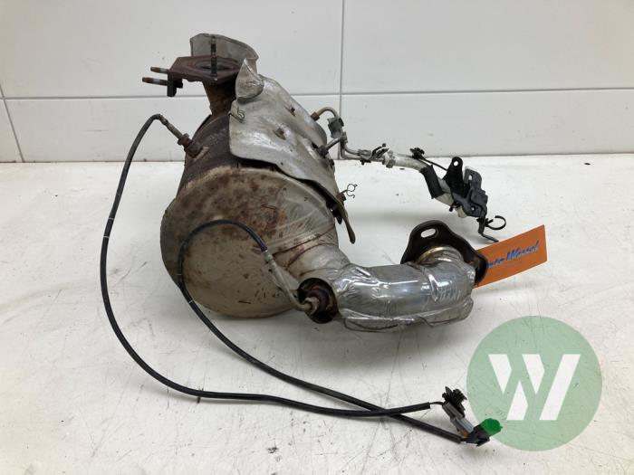 Gebruikte Katalysator Mercedes Vito (447.6) 1.6 111 CDI 16V Prijs € 628,95 Margeregeling aangeboden door Wessel Parts & Service B.V.