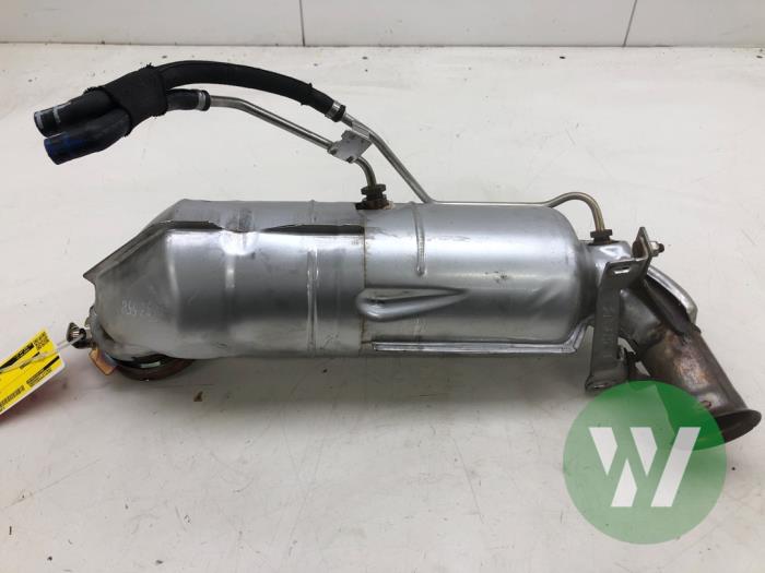 Gebruikte Katalysator Opel Crossland (X) 1.2 Turbo 12V Prijs € 471,45 Margeregeling aangeboden door Wessel Parts & Service B.V.