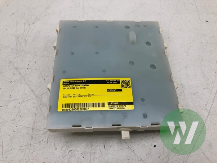 Gebruikte Module Bodycontrol Volvo XC90 II 2.0 T6 16V AWD Prijs € 183,75 Margeregeling aangeboden door Wessel Parts & Service B.V.