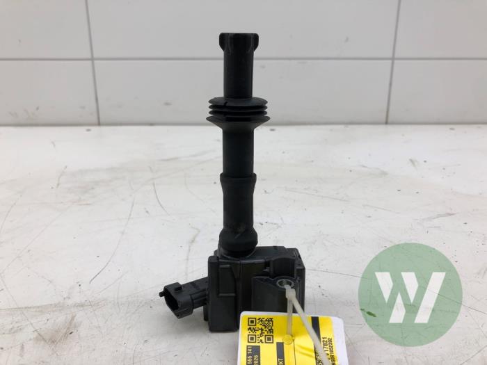 Gebruikte Bobine Opel Astra L (F3/FB/FM/FP) 1.2 Turbo 130 12V Prijs € 30,45 Margeregeling aangeboden door Wessel Parts & Service B.V.