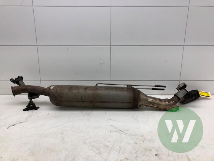 Gebruikte Roetfilter Opel Vivaro 2.0 Diesel 145 Prijs op aanvraag aangeboden door Wessel Parts & Service B.V.