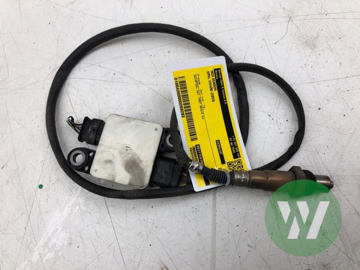 Gebruikte Nox sensor Opel Vivaro 2.0 Diesel 145 Prijs € 103,95 Margeregeling aangeboden door Wessel Parts & Service B.V.