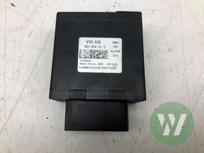 Gebruikte Brandstofpomp module Skoda Karoq Prijs € 36,75 Margeregeling aangeboden door Wessel Parts & Service B.V.
