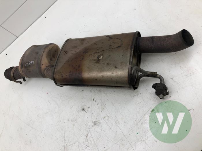 Gebruikte Uitlaat Einddemper Opel Vivaro 2.0 Diesel 145 Prijs € 131,25 Margeregeling aangeboden door Wessel Parts & Service B.V.
