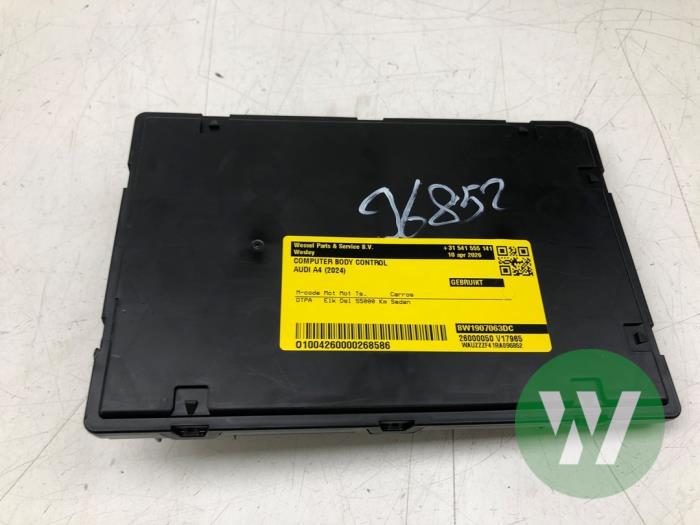 Gebruikte Module Bodycontrol Audi A4 Quattro (B9) 2.0 40 TDI Mild Hybrid 16V Prijs € 366,45 Margeregeling aangeboden door Wessel Parts & Service B.V.