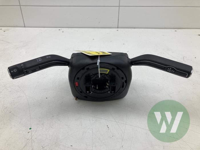 Gebruikte Licht + Raw Schakelaar Mercedes GLE (V167) 53 AMG 3.0 EQ Boost 24V 4-Matic+ Prijs € 261,45 Margeregeling aangeboden door Wessel Parts & Service B.V.