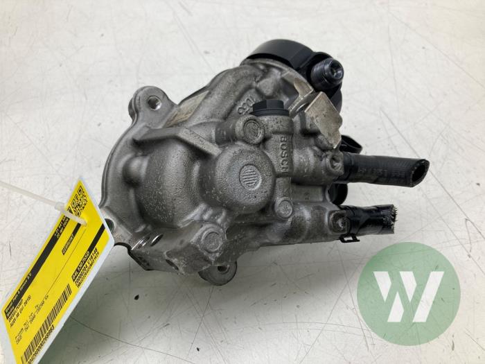 Gebruikte Dieselpomp Audi A6 Avant (C7) 2.0 TDI 16V Prijs € 103,95 Margeregeling aangeboden door Wessel Parts & Service B.V.