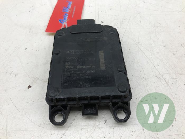 Gebruikte Radar sensor Opel Grandland/Grandland X 1.6 CDTi 120 Prijs € 313,95 Margeregeling aangeboden door Wessel Parts & Service B.V.