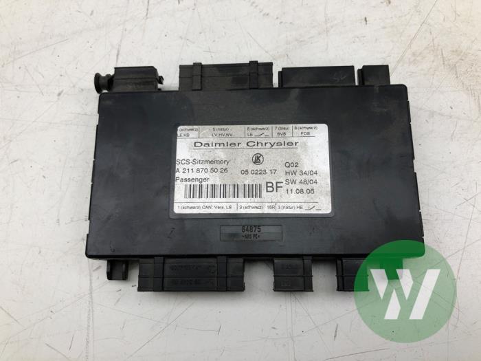 Gebruikte Computer stoel Mercedes R (W251) 3.0 320 CDI 24V 4-Matic Prijs € 51,45 Margeregeling aangeboden door Wessel Parts & Service B.V.