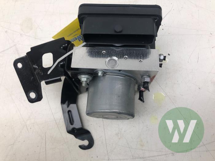 Gebruikte ABS Pomp GWM WEY 05 Prijs € 366,45 Margeregeling aangeboden door Wessel Parts & Service B.V.
