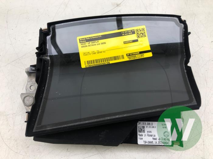 Gebruikte Head-up display Skoda Octavia Prijs € 418,95 Margeregeling aangeboden door Wessel Parts & Service B.V.