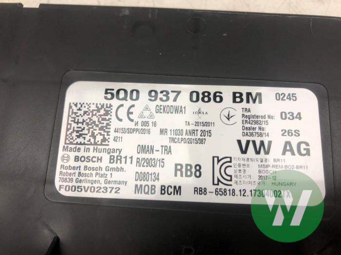 Gebruikte Module Bodycontrol Volkswagen Passat (3G2) 2.0 TDI 16V 150 Prijs € 89,25 Margeregeling aangeboden door Wessel Parts & Service B.V.