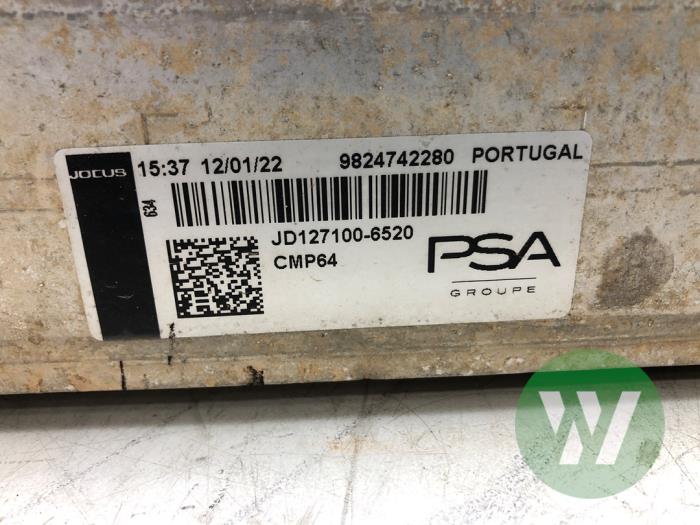 Gebruikte Intercooler Opel Mokka Prijs € 51,45 Margeregeling aangeboden door Wessel Parts & Service B.V.