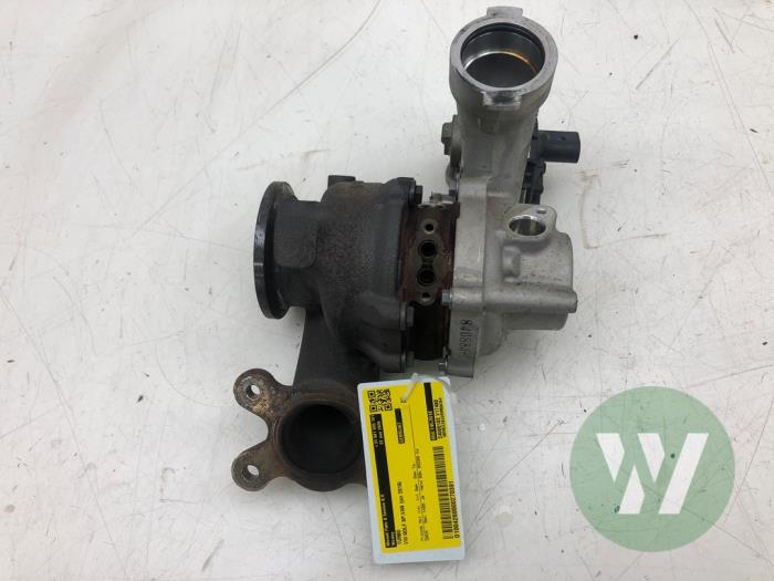Gebruikte G-lader Volkswagen Golf Sportsvan (AUVS) 1.5 TSI Evo BlueMotion 16V Prijs € 236,25 Margeregeling aangeboden door Wessel Parts & Service B.V.