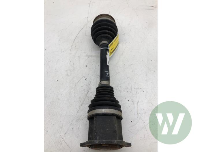Gebruikte Steekas rechts-voor Audi A4 Allroad Quattro (B9) 3.0 50 TDI Mild hybrid V6 24V Prijs € 131,25 Margeregeling aangeboden door Wessel Parts & Service B.V.