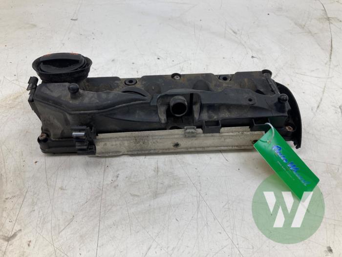 Gebruikte Kleppendeksel Volkswagen Tiguan (5N1/2) 2.0 TDI 16V 4Motion Prijs € 61,95 Margeregeling aangeboden door Wessel Parts & Service B.V.