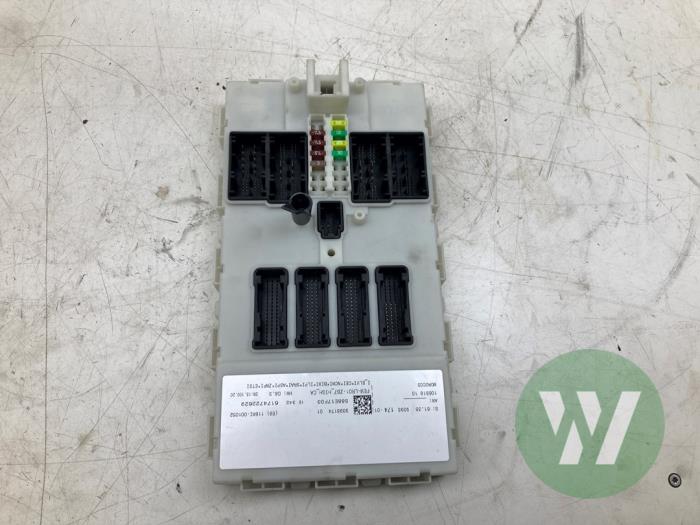 Bodycontrol Module BMW 1 serie (F20), 2011 / 2019 120d TwinPower Turbo 2.0 16V, Hatchback, 4Dr, Diesel, 1.995cc, 140kW (190pk), RWD, B47D20A, 2015-03 / 2019-06, 1S71; 1S72 (Gebruikt)
