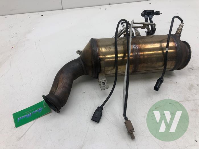 Gebruikte Roetfilter Audi A4 Allroad Quattro (B9) Prijs € 891,45 Margeregeling aangeboden door Wessel Parts & Service B.V.