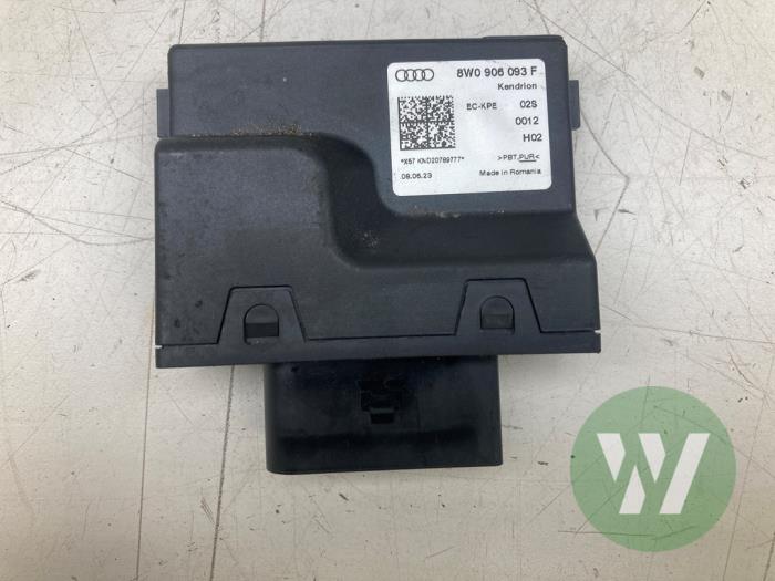 Gebruikte Brandstofpomp module Audi A4 Allroad Quattro (B9) Prijs € 72,45 Margeregeling aangeboden door Wessel Parts & Service B.V.