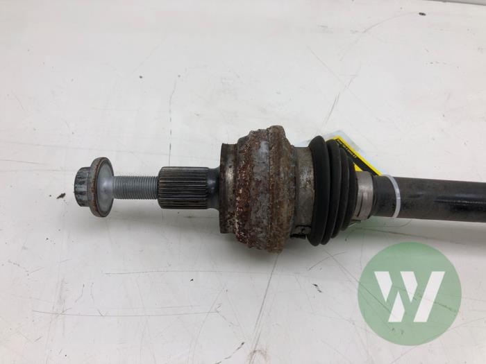 Gebruikte Aandrijfas links-achter Volkswagen Tiguan Allspace (BW2) 2.0 TDI 16V 4Motion Prijs € 72,45 Margeregeling aangeboden door Wessel Parts & Service B.V.