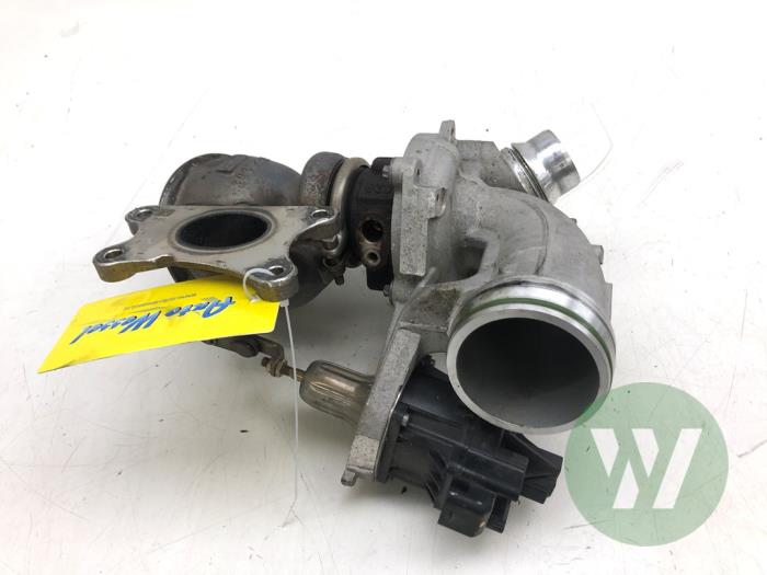 Gebruikte Turbo BMW 1 serie (F40) 118i 1.5 TwinPower 12V Prijs € 786,45 Margeregeling aangeboden door Wessel Parts & Service B.V.