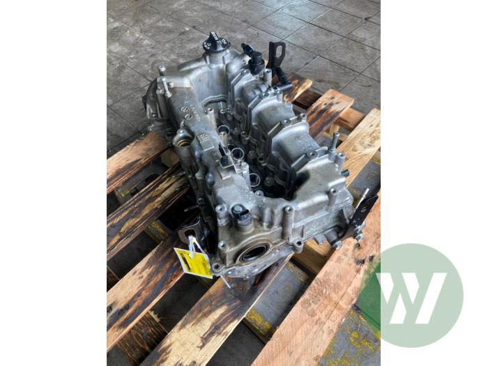 Gebruikte Cilinderkop Opel Astra K 1.4 Turbo 16V Prijs € 523,95 Margeregeling aangeboden door Wessel Parts & Service B.V.