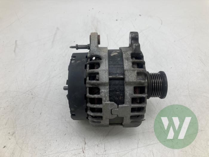 Gebruikte Dynamo Volkswagen Transporter T6 2.0 TDI DRF Prijs € 103,95 Margeregeling aangeboden door Wessel Parts & Service B.V.