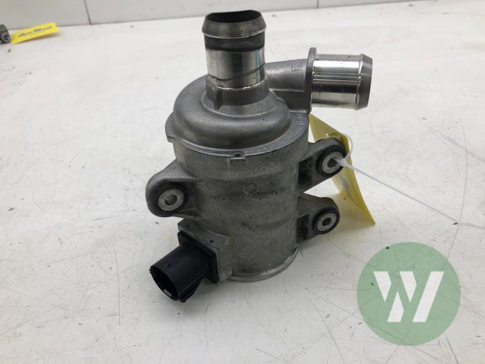 Gebruikte Waterpomp Ford Kuga III (DFK) Prijs € 156,45 Margeregeling aangeboden door Wessel Parts & Service B.V.