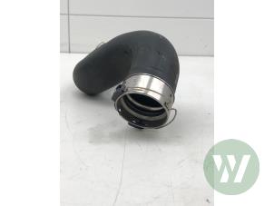 Intercooler Slang van een BMW 1 serie (F20) 118i 1.5 TwinPower 12V 2019