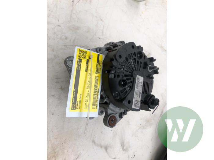Gebruikte Dynamo Volkswagen Caddy Cargo V (SBA/SBH) 1.5 TGI Prijs € 261,45 Margeregeling aangeboden door Wessel Parts & Service B.V.