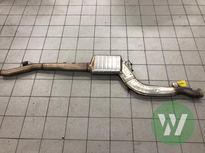 Gebruikte Katalysator BMW 5 serie Touring (G31) 520d xDrive 2.0 TwinPower Turbo 16V Prijs € 471,45 Margeregeling aangeboden door Wessel Parts & Service B.V.