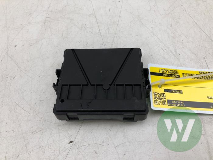 Gebruikte Gateway module Skoda Fabia IV (PJ3) 1.0 TSI 12V Prijs € 68,25 Margeregeling aangeboden door Wessel Parts & Service B.V.