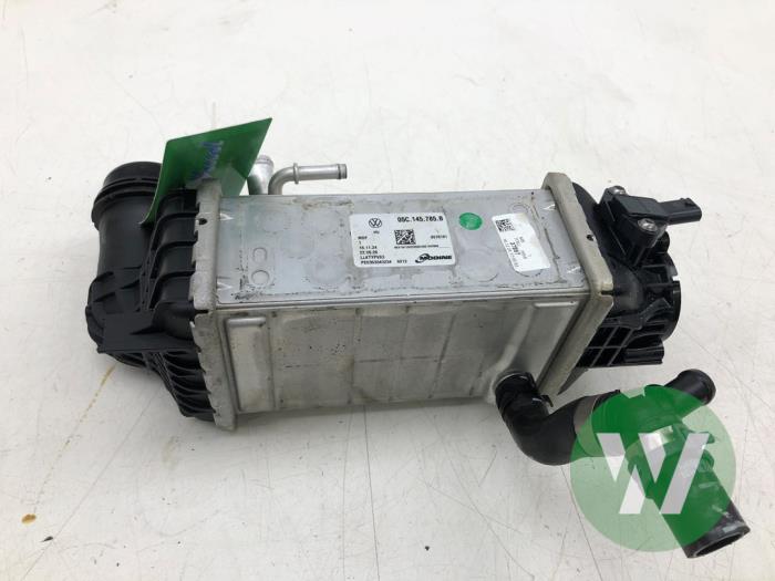 Gebruikte Intercooler Skoda Fabia IV (PJ3) 1.0 TSI 12V Prijs € 93,45 Margeregeling aangeboden door Wessel Parts & Service B.V.